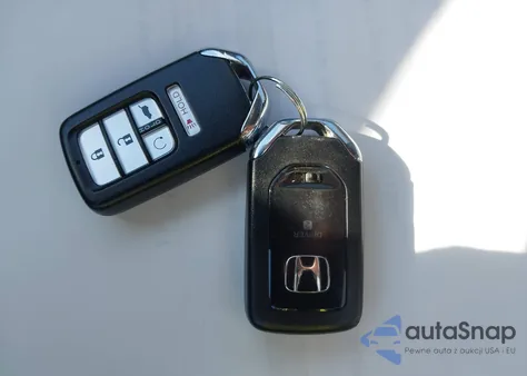 2019 Honda Pilot Touring from USA, damaged, VIN 5FNYF6H96KB072008